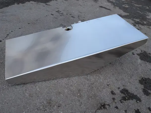 Бак Buster L под слани 92,5л 4