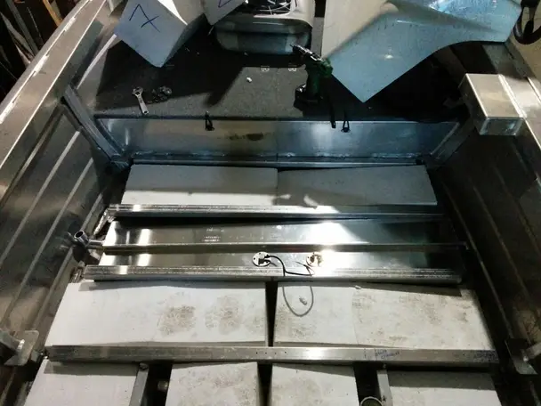 Бак Quintrex 420 под слани 54л 2