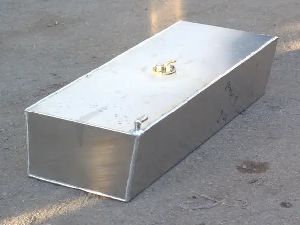 Бак Windboat 47 под рецесс 75л 4