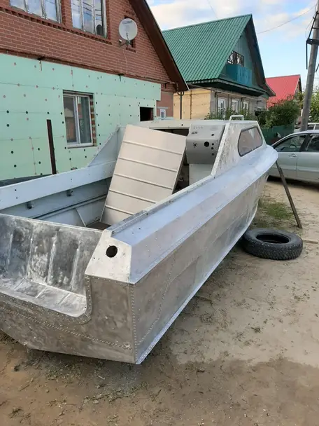 Бак Москва 2 под слани 91,5л 4