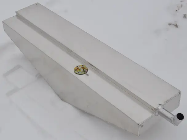 Бак Quintrex 475 под слани 70л 1