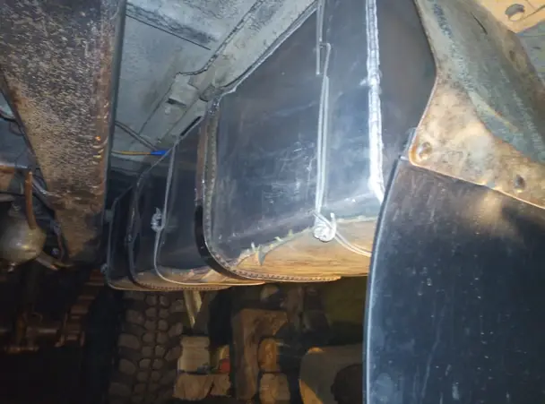 Бак УАЗ 469 / Hunter правый 40л 8